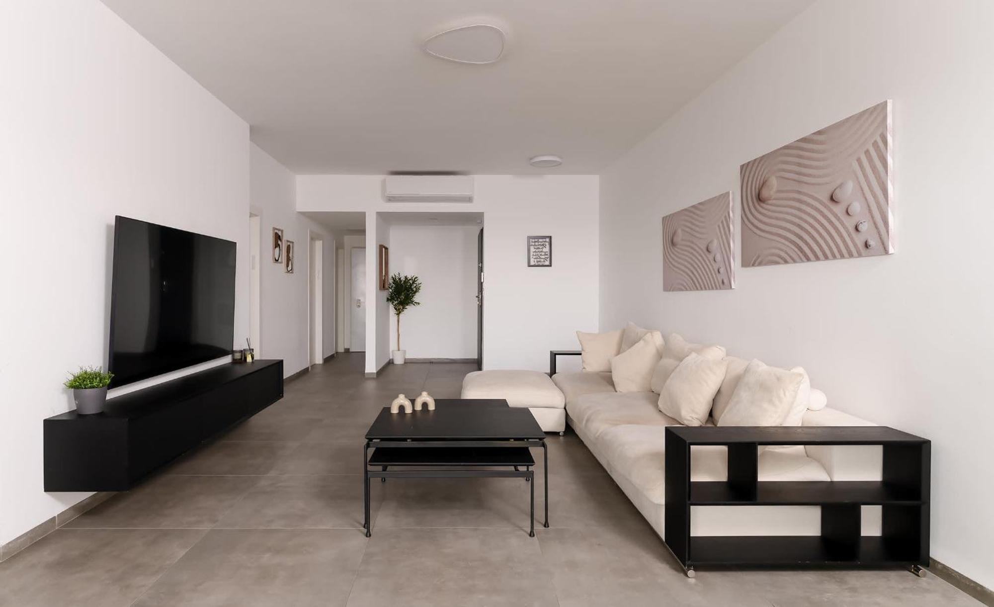 Stunning And Spacious In Kiryat Ata Qiryat Ata Bagian luar foto